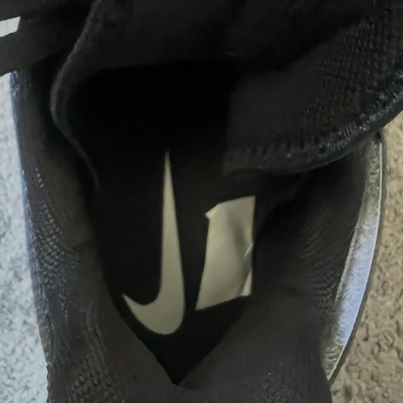 Nike React HyperSet Black sneakers in size 8 - Picture 9 of 10